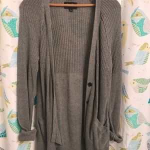 Grey American Eagle sweater